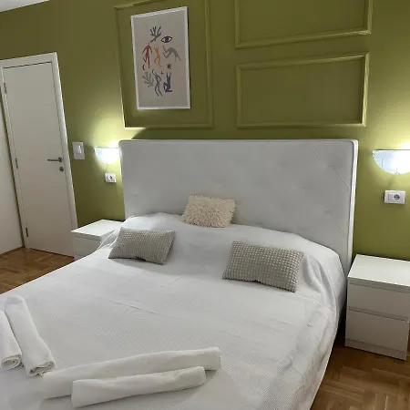 Big White M Apartment Belgrad Exterior foto